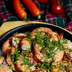 Тигровые креветки в сливочном соусе