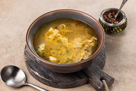 Куриный суп с лапшой