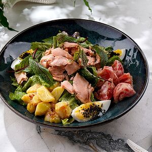 Нисуаз с копченым лососем 