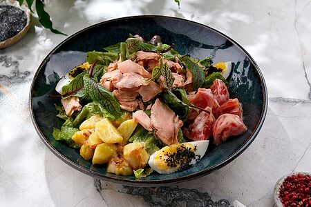 Нисуаз с копченым лососем 