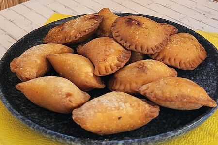 Чебурята с мясом 12 шт.