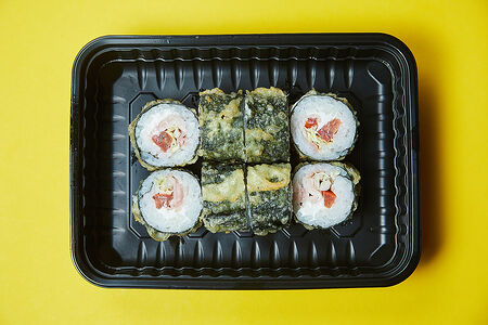 Жареный с беконом ролл Че