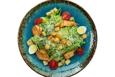 Салат Цезарь с курицей 