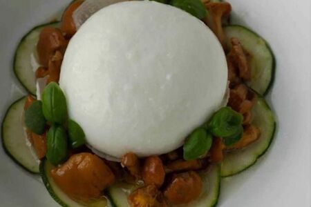 Шопинг без сожалений, Буррата с лисичками