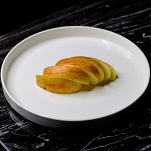 Яблоки свежие