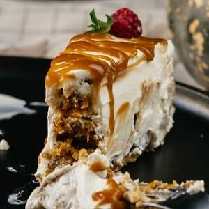 Морковный торт с солёной карамелью