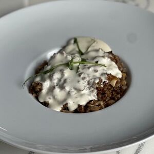 Гречневая каша с муссом из пармезана