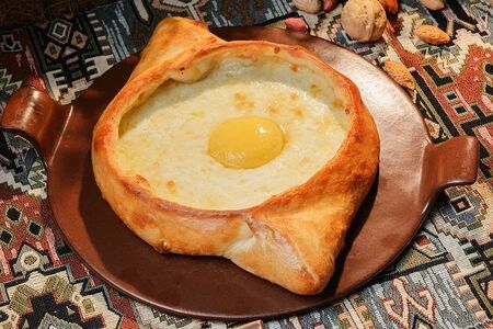 Хачапури по-аджарски