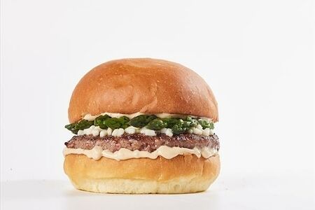Бургер Вагю со спаржей