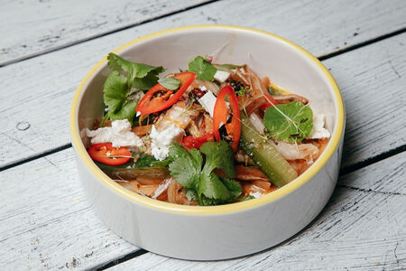 Салат со свиными ушами