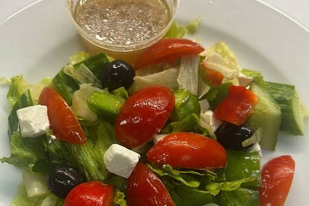 Салат греческий