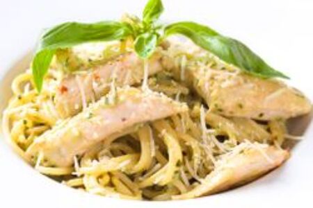 Спагетти с куриной грудкой