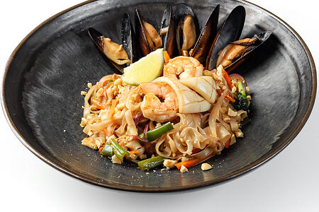 Пад Тай с морепродуктами