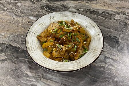 Свинина с ананасами в тайском соусе