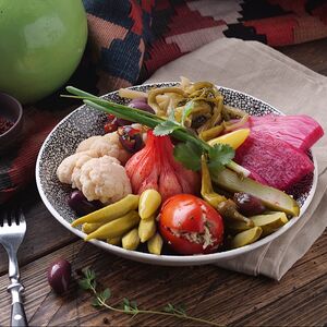 Тэту - армянские домашние маринады