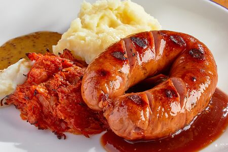 Колбаска из свинины