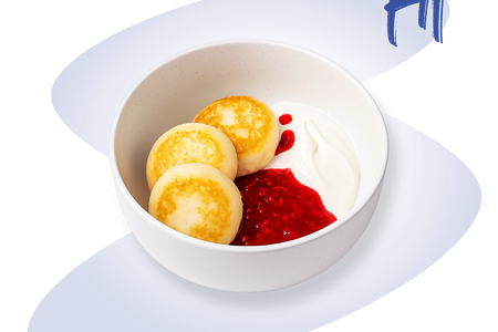 Сырники с малиной и йогуртом