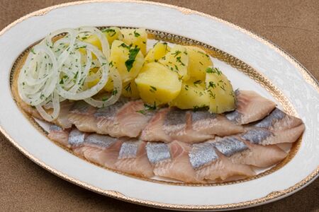 Сельдь с картофелем