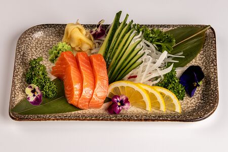 Сашими лосось