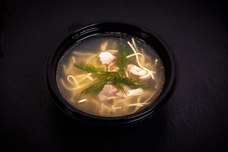 Суп куриный с лапшой