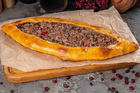 Турецкая пицца с мясом