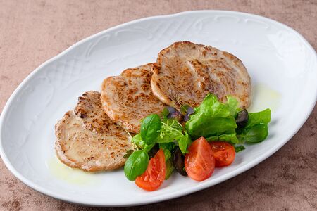 Свиная отбивная по-милански