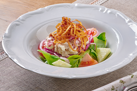 Салат Кум Цибуля