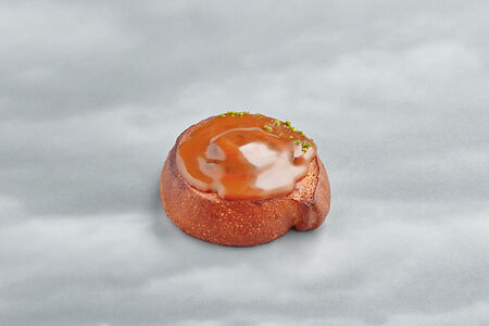 Булочка с корицей