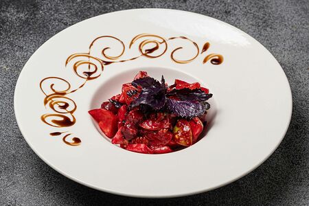 Салат из вишни