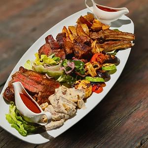 Плато Королевское на четыре персоны*