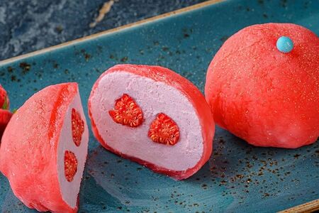 Моти Кенди Пинк