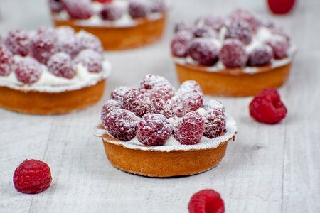 Тарталетка малиновая