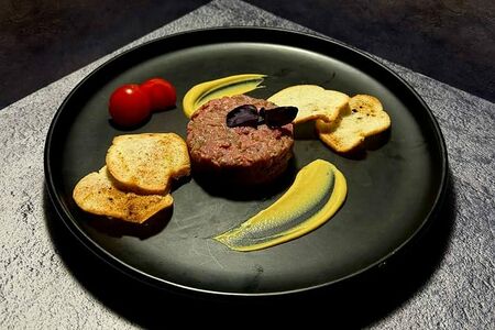 Тартар из говяжьей вырезки