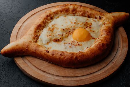 Хачапури по-аджарски