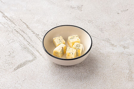 Сыр с голубой плесенью