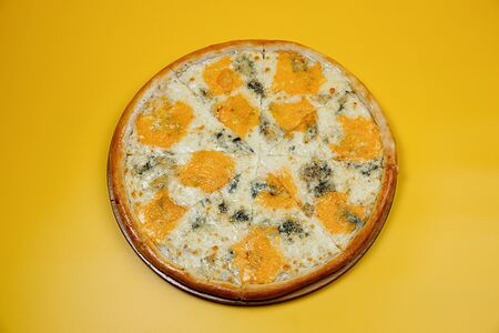 Три сыра Большая