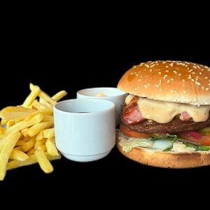 Тейсти бургер с картофелем фри и сырным соусом 