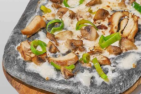 Пицца Жюльен с курицей