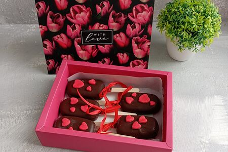 Пирожные Картошка в виде эскимо с сердечками