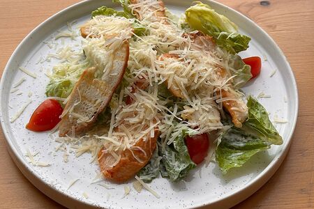 Цезарь с цыпленком