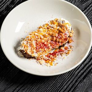 Кекс на стауте с орехами и соленой карамелью