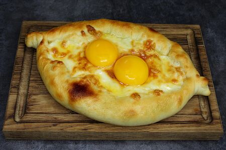 Хачапури по-аджарски