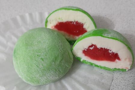 Моти Клубника