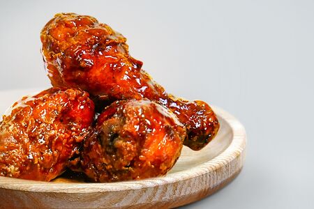 Ножки по-кантонски в китайском сладком соусе