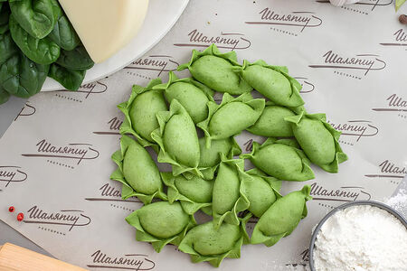 Вареники со шпинатом и сыром