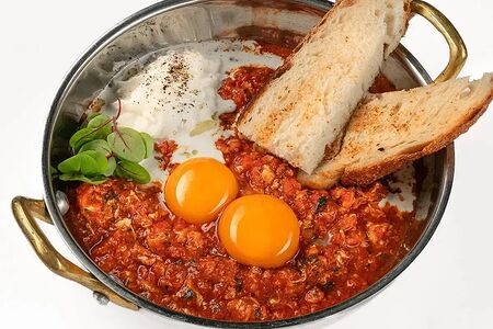 Шакшука чоризо