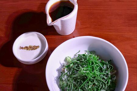 Окрошка с солеными груздями