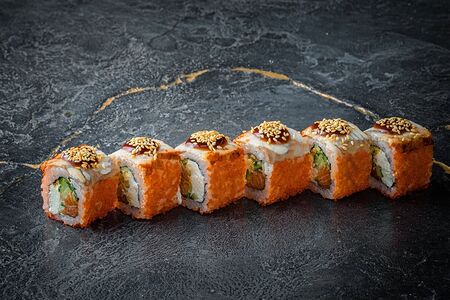 Ролл красный дракон