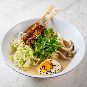 Рамен сырный с курицей 