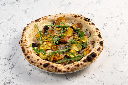 Пицца с лесными грибами